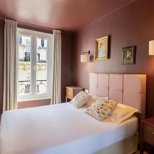 Maat Etoile París